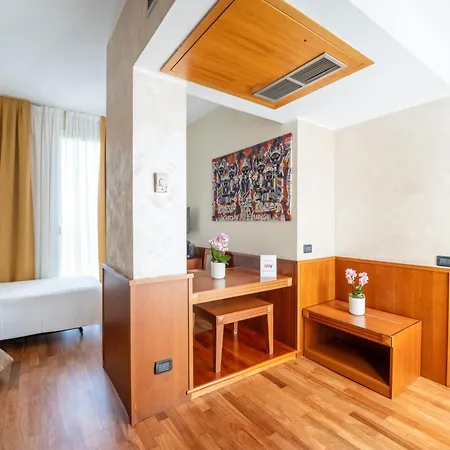 Raffaello Hotel 4*