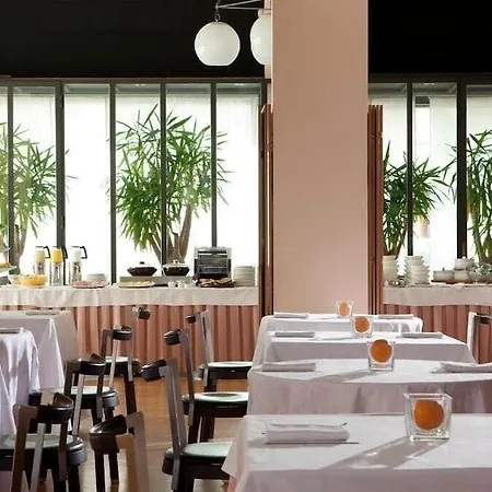 Hotell Raffaello 4*