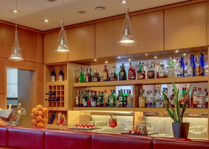 拉斐尔酒店 酒店 4*