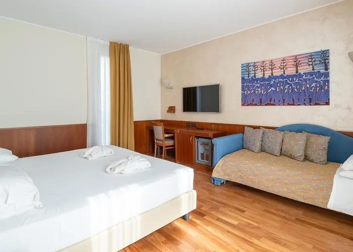 Raffaello Hotel