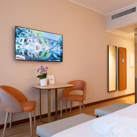Hotel Raffaello Mediolan