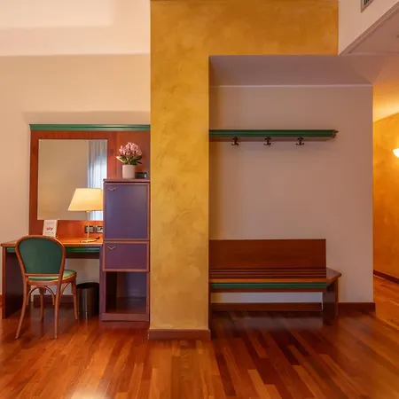 Hotel Raffaello Milão